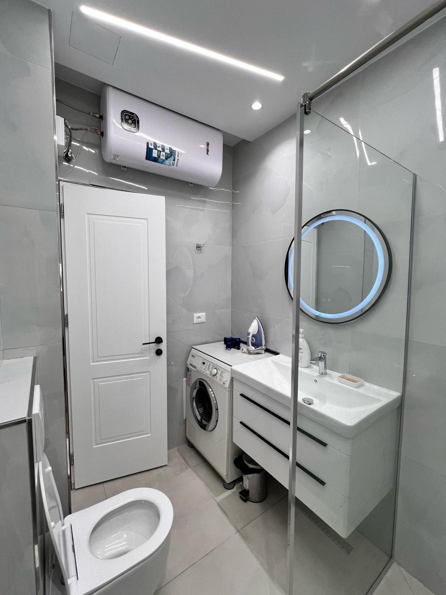 Spacious 2 Bedroom Apartment In Durres Beach Екстер'єр фото